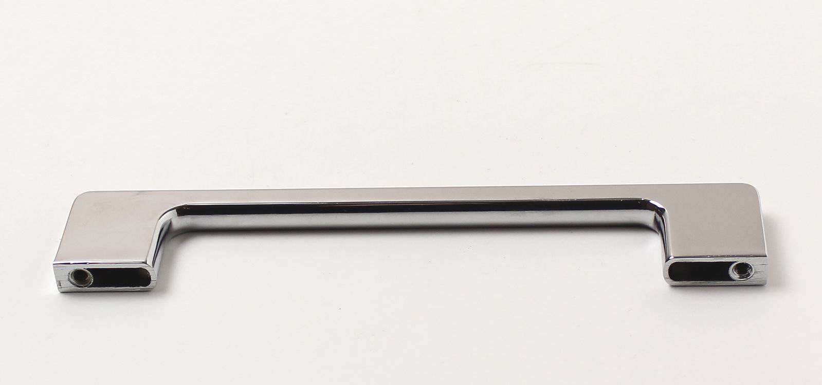 14151 - Úchytka rozteč 160mm chrom lesklý