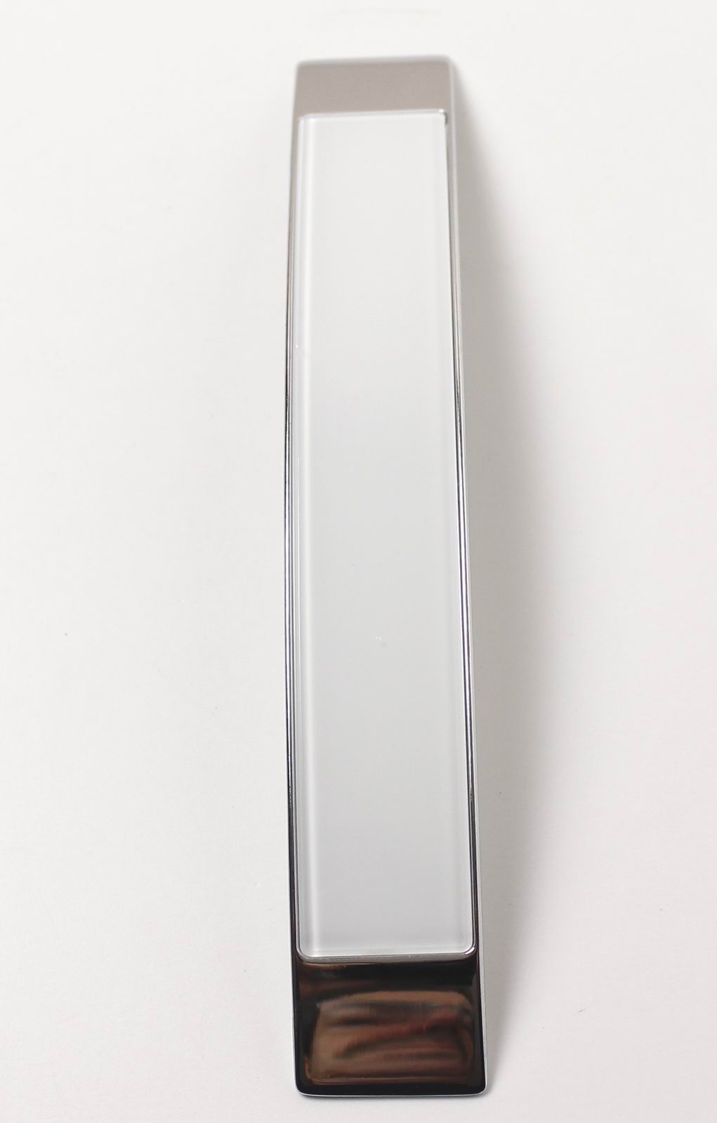 14180 - Úchytka rozteč 160mm chrom lesklý