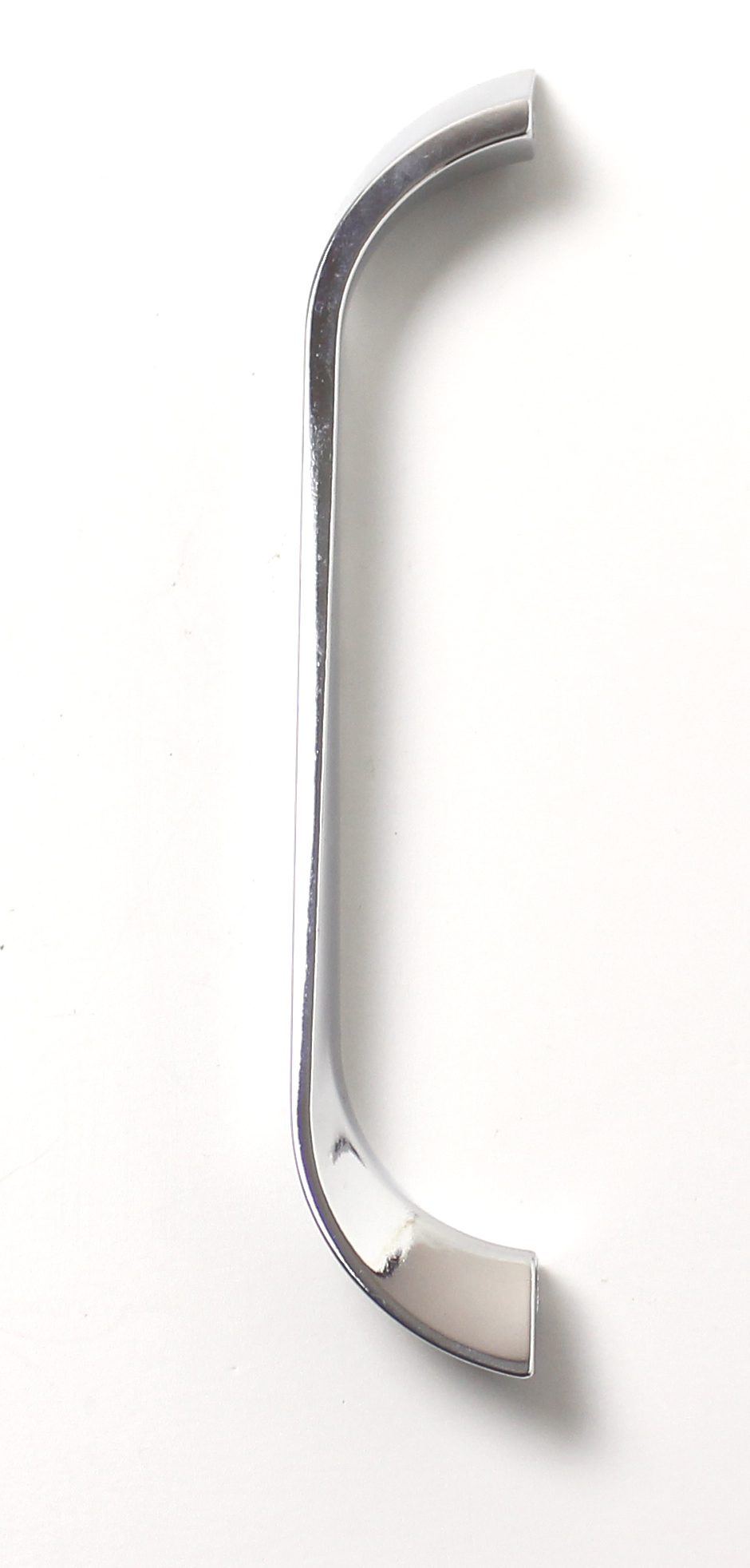 14254 - kovová úchytka 160mm, chrom lesk