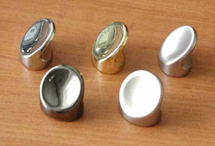 63283 - PATRIK 23mm knopek satén nikl