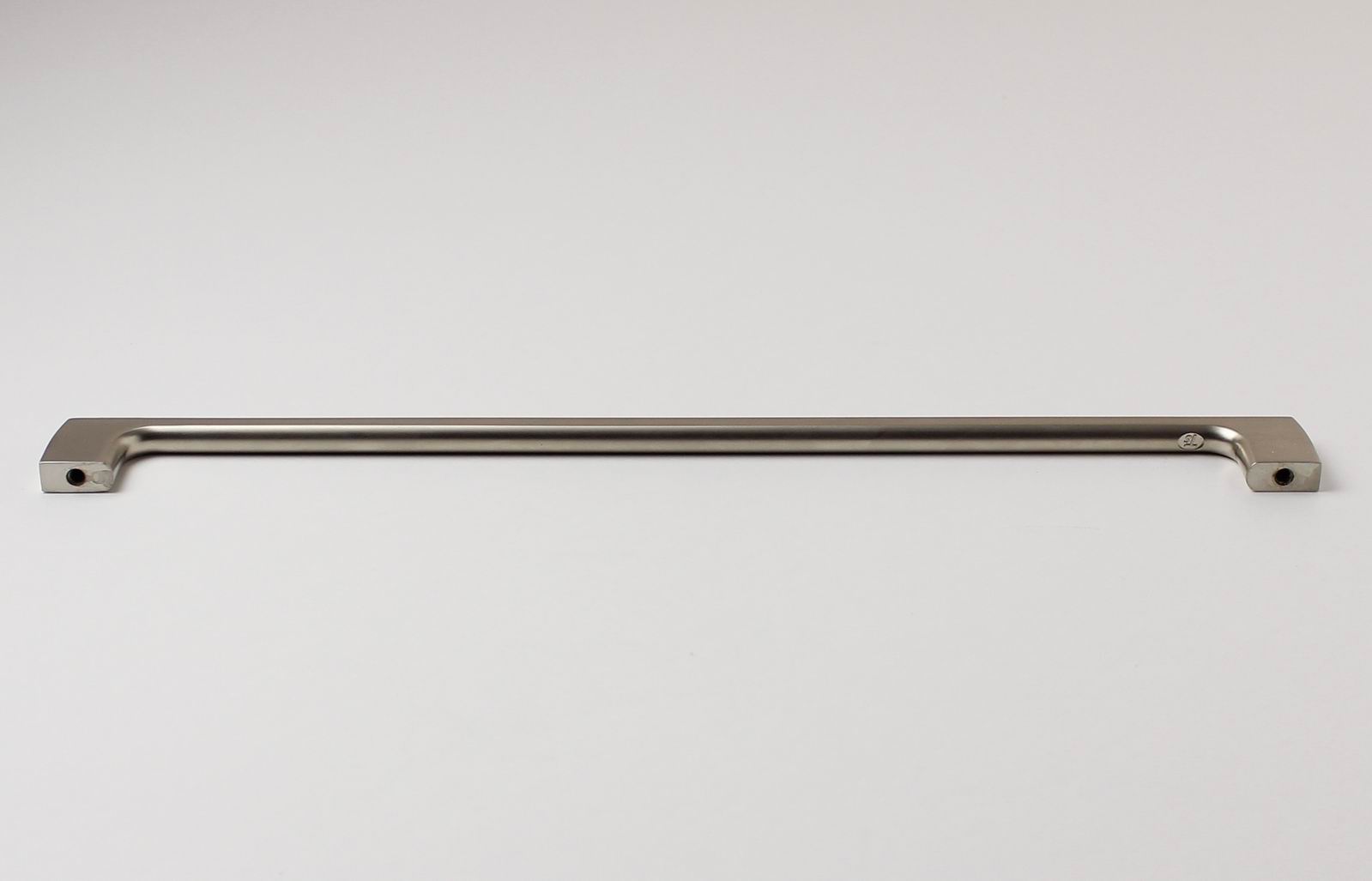 770008 - úchytka rozteč 320mm / Satén nikl