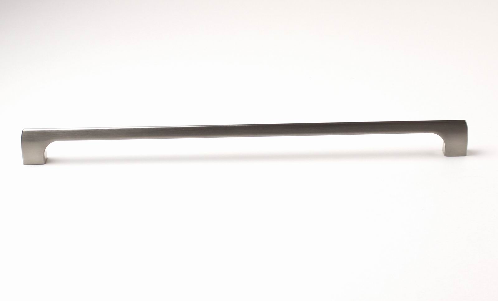 770052 - úchytka rozteč 320mm / Broušený nikl