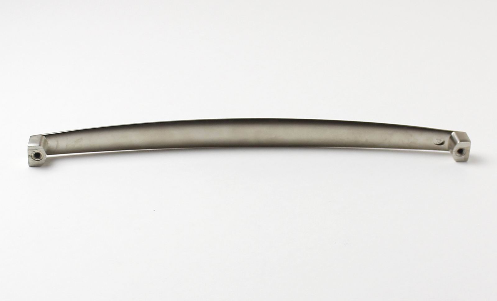 770088 - úchytka rozteč 256mm / Satén nikl