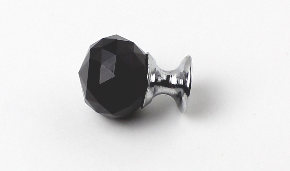 81045 - knopka 25mm crystalL Black