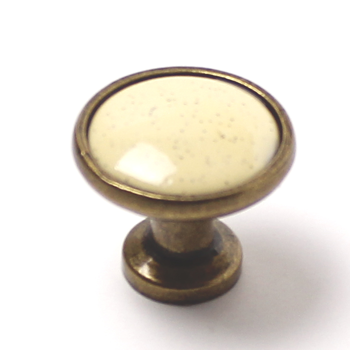 91026 - Knopka 30,5mm, porcelánová /pepř