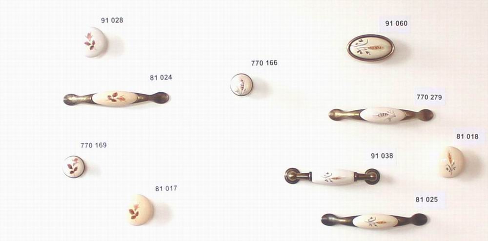 91028 - Knopka porcelán bílý, 38mm, podzim