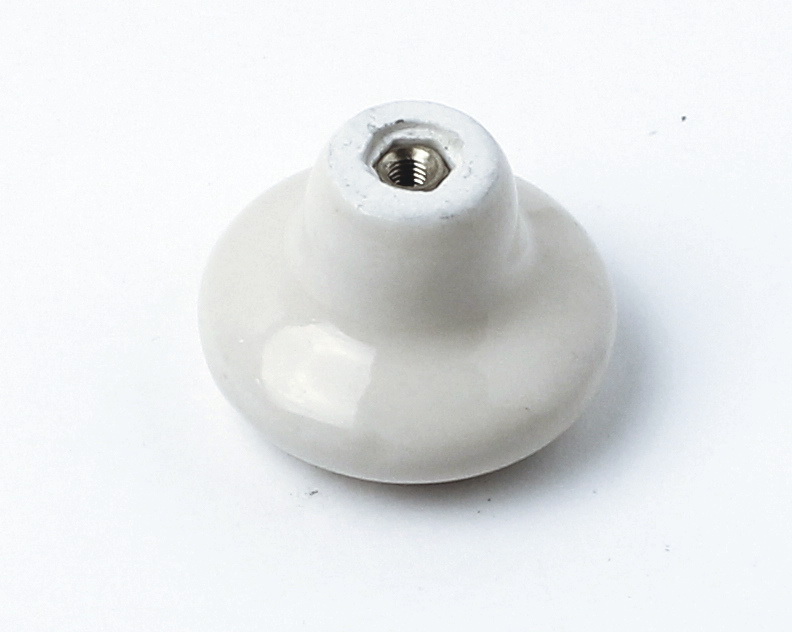 91031 - Knopka porcelán bílý s modrý květ, pr.38mm, cibulák