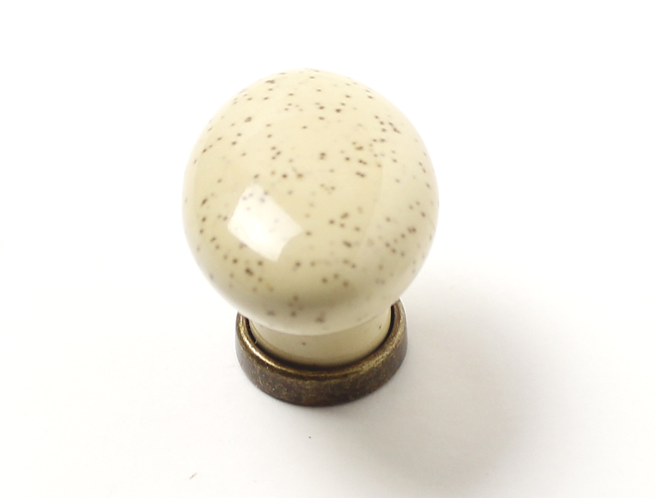 91057 - Knopka porcelánová 25x34mm