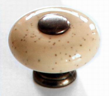 91062 - Knopka porcelánová 32mm / staromosaz