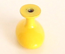 knopka kovová ovál 34x22mm, žlutá